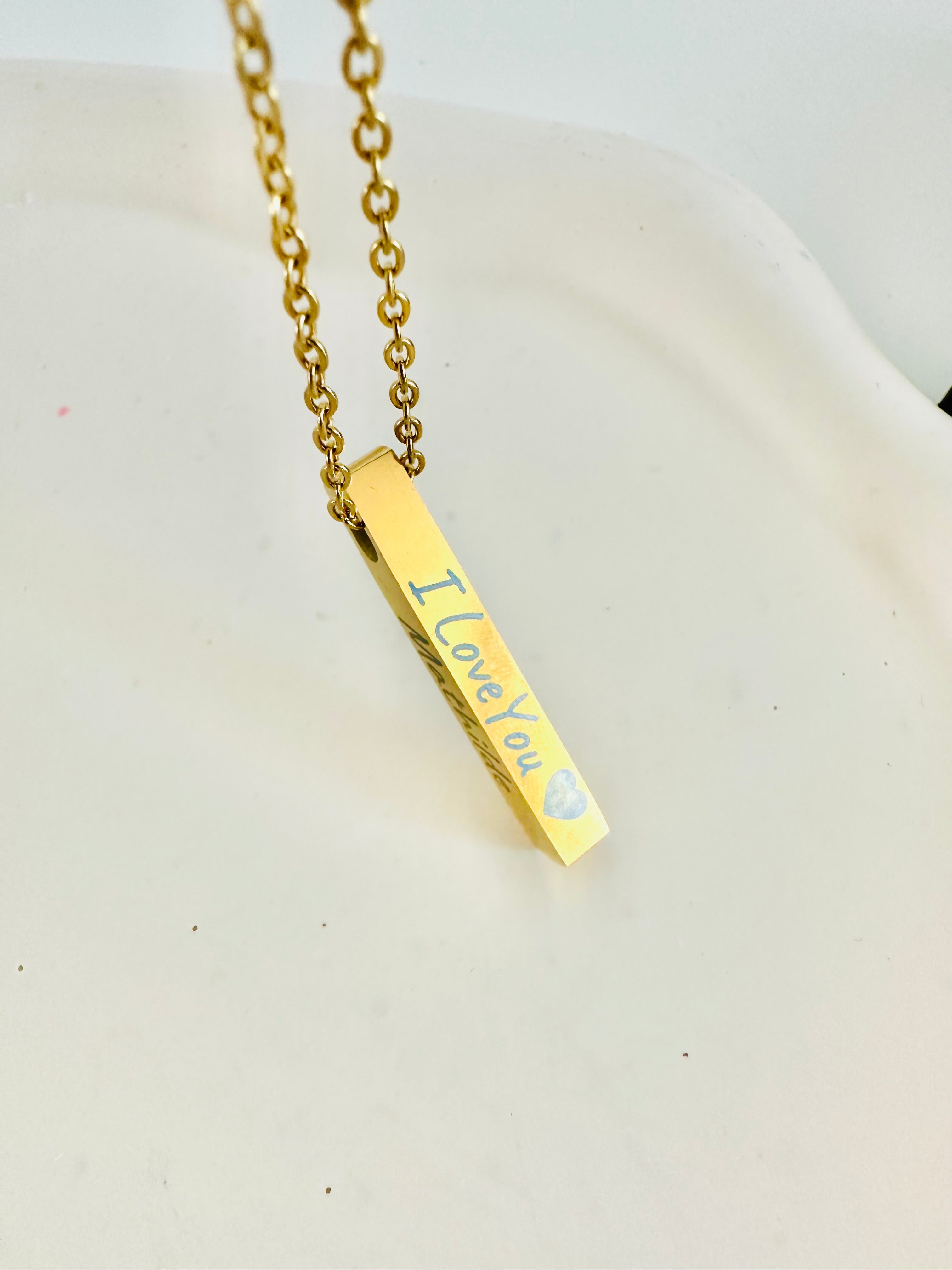 Collier gravé personnalisé